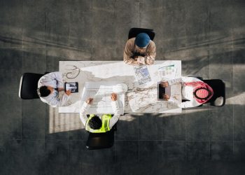 أربعة عوامل تُشكل شخصية المؤسسة إتصاليًا